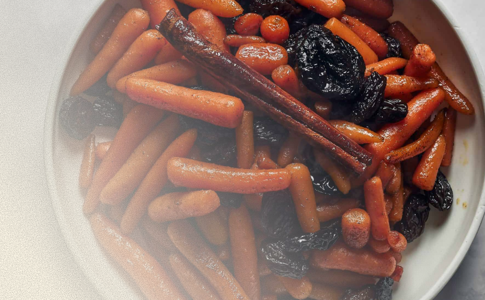 Путешествие по накрытым столам: сладкий вкус еврейской свадьбы