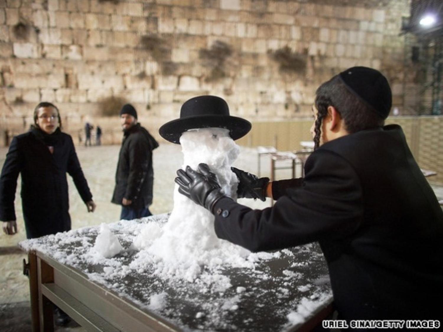 Еврейские кучки 2024 когда. Зима в Израиле. Снег в Иерусалиме.