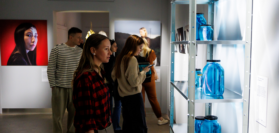 Выставка работ победителей конкурса Science.Technology.Art открылась в Еврейском музее и центре толерантности