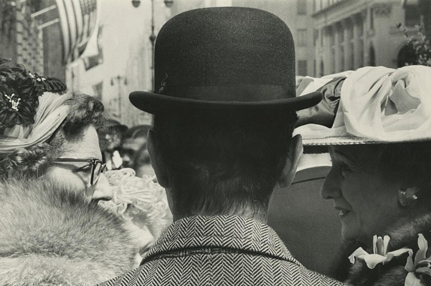 Modernist Documentary: Leon Levinstein Photography”