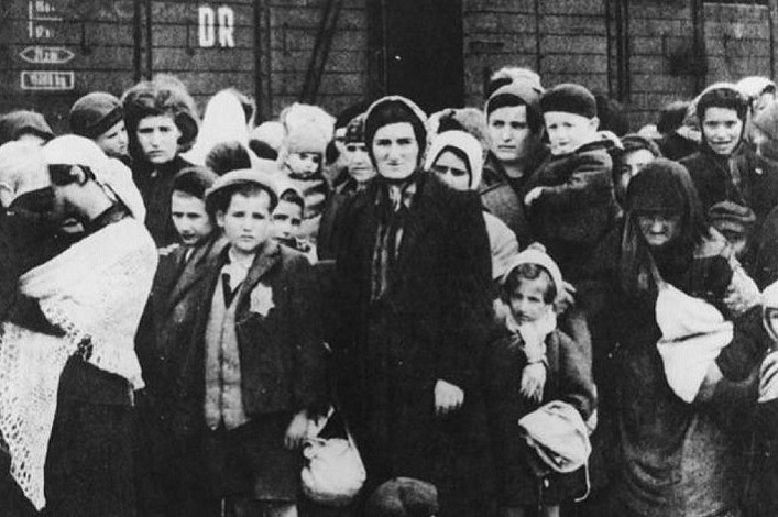 Изображение Холокоста и борьба против антисемитизма в польском кино второй половины 1940-х годов